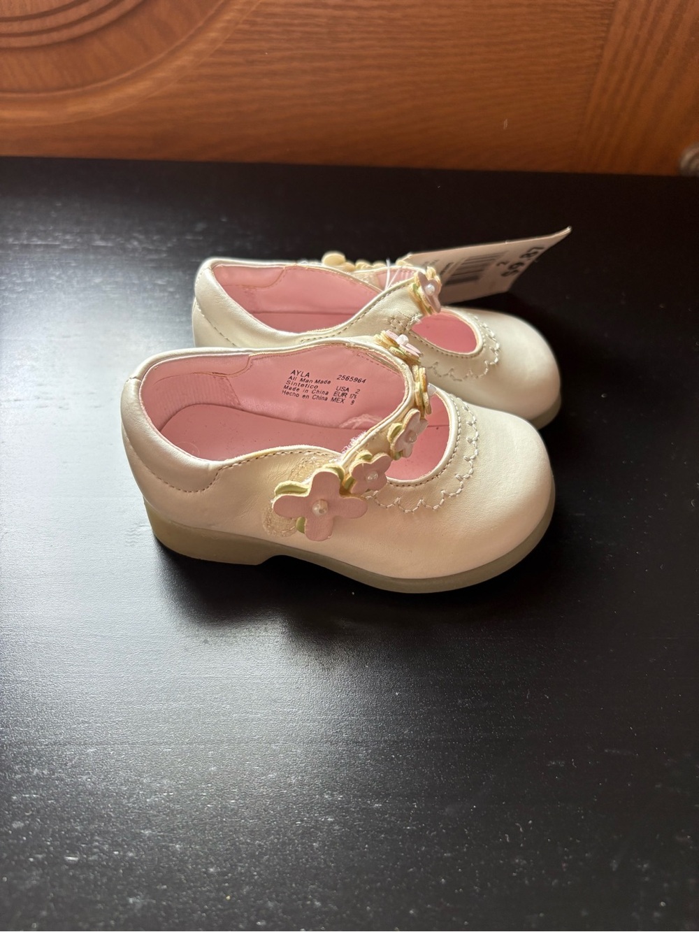 Girls Floral Dress Shoes size 2